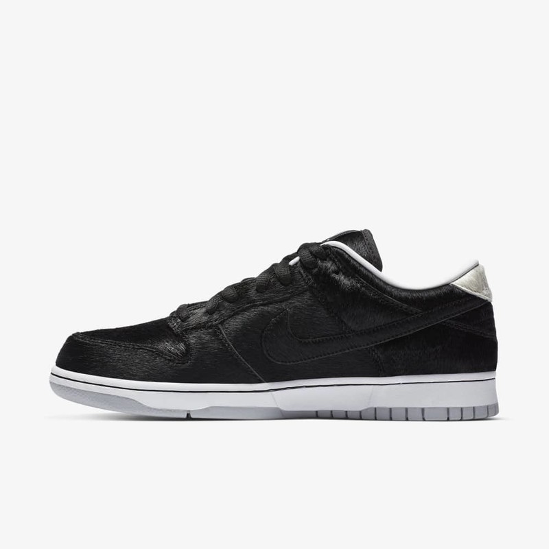 nike sb dunk medicom